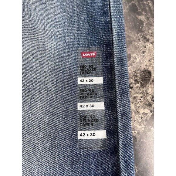 Levi's Men's 550 Vintage Inspired 1992 Relaxed Taper Fit Jeans Straight Leg - Picture 5 of 9